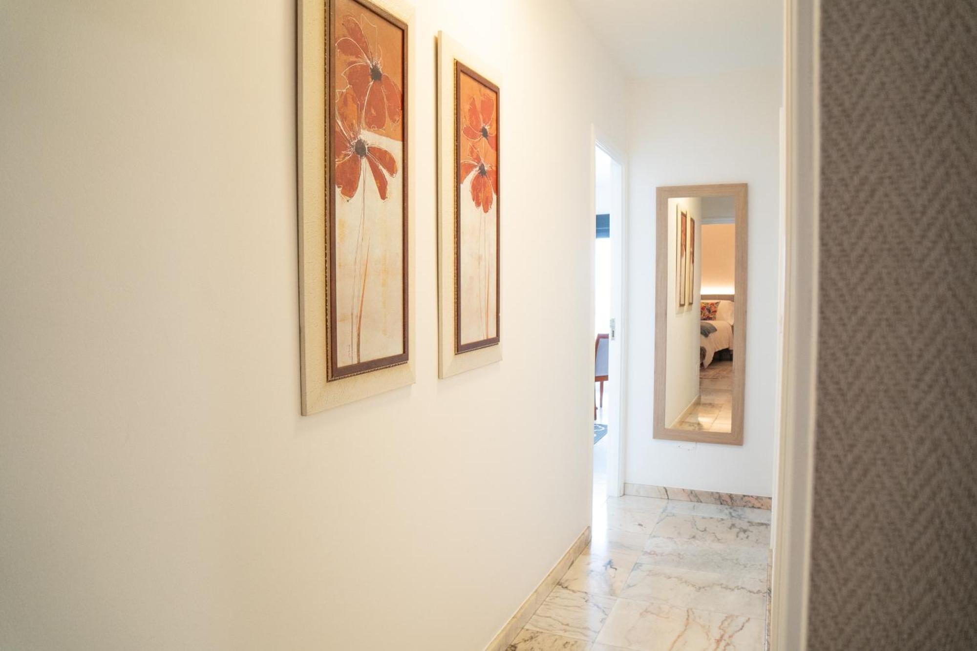 Apartamentos Faro Da Rocha 오그로브 외부 사진