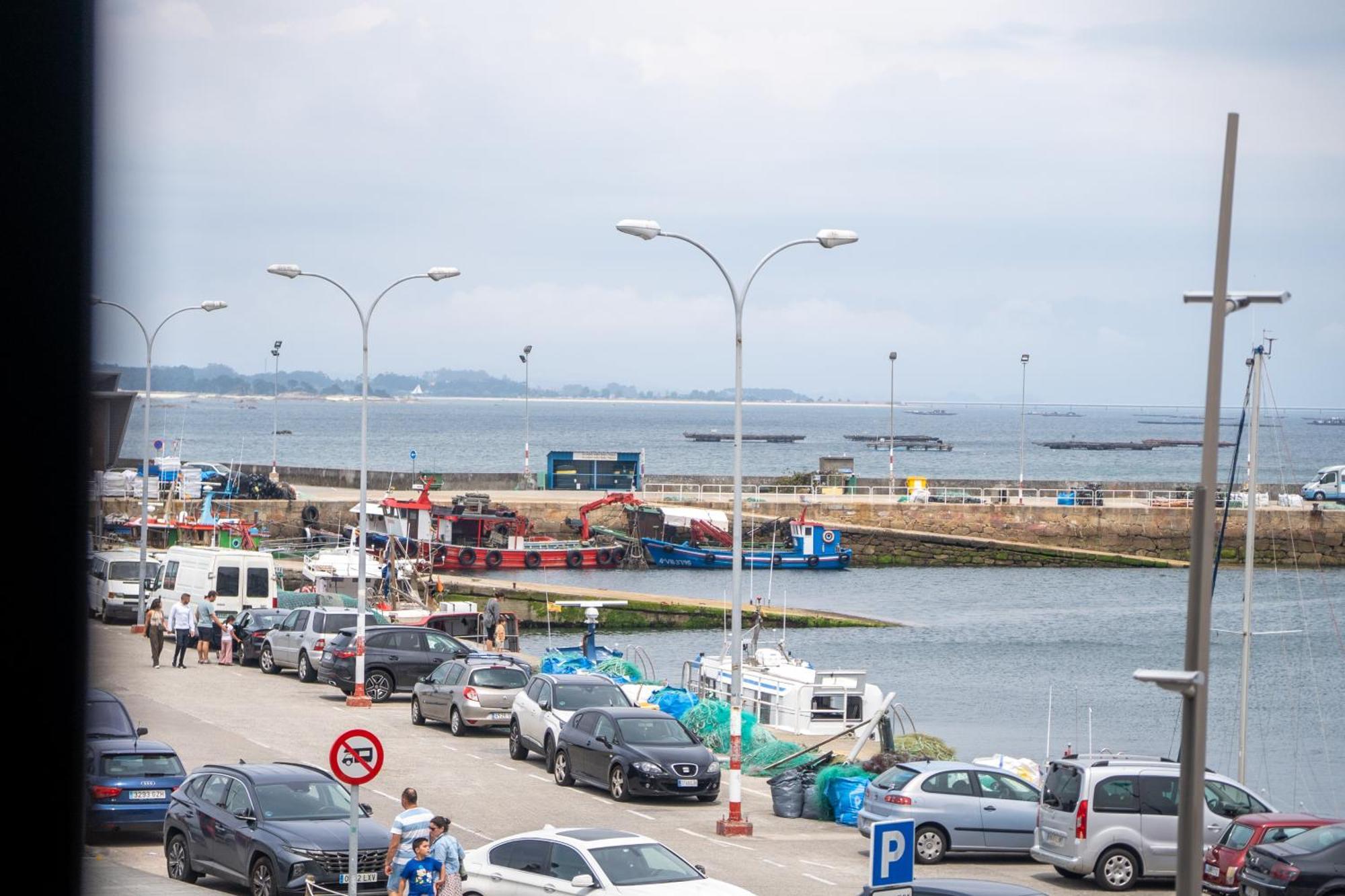 Apartamentos Faro Da Rocha 오그로브 외부 사진