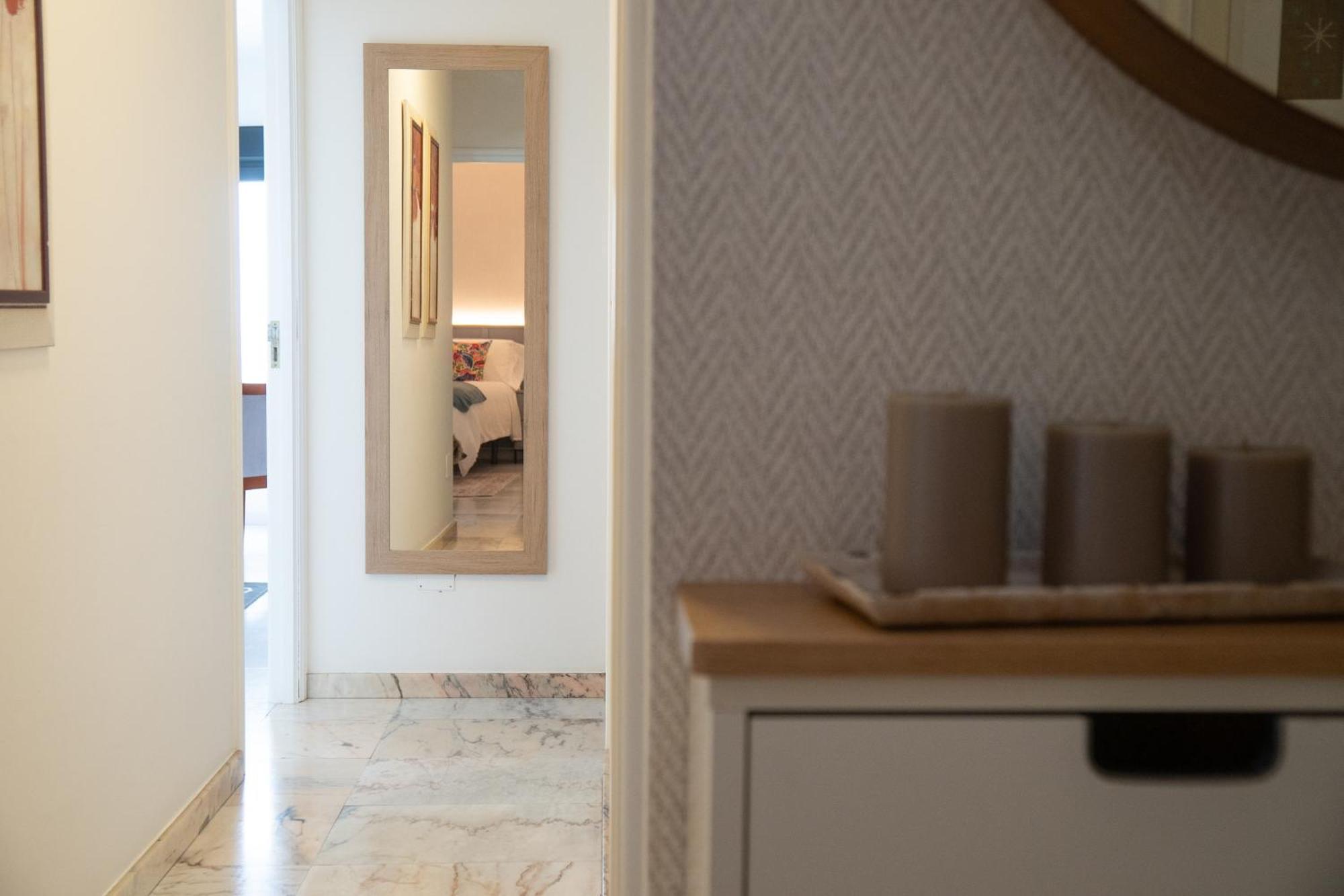Apartamentos Faro Da Rocha 오그로브 외부 사진